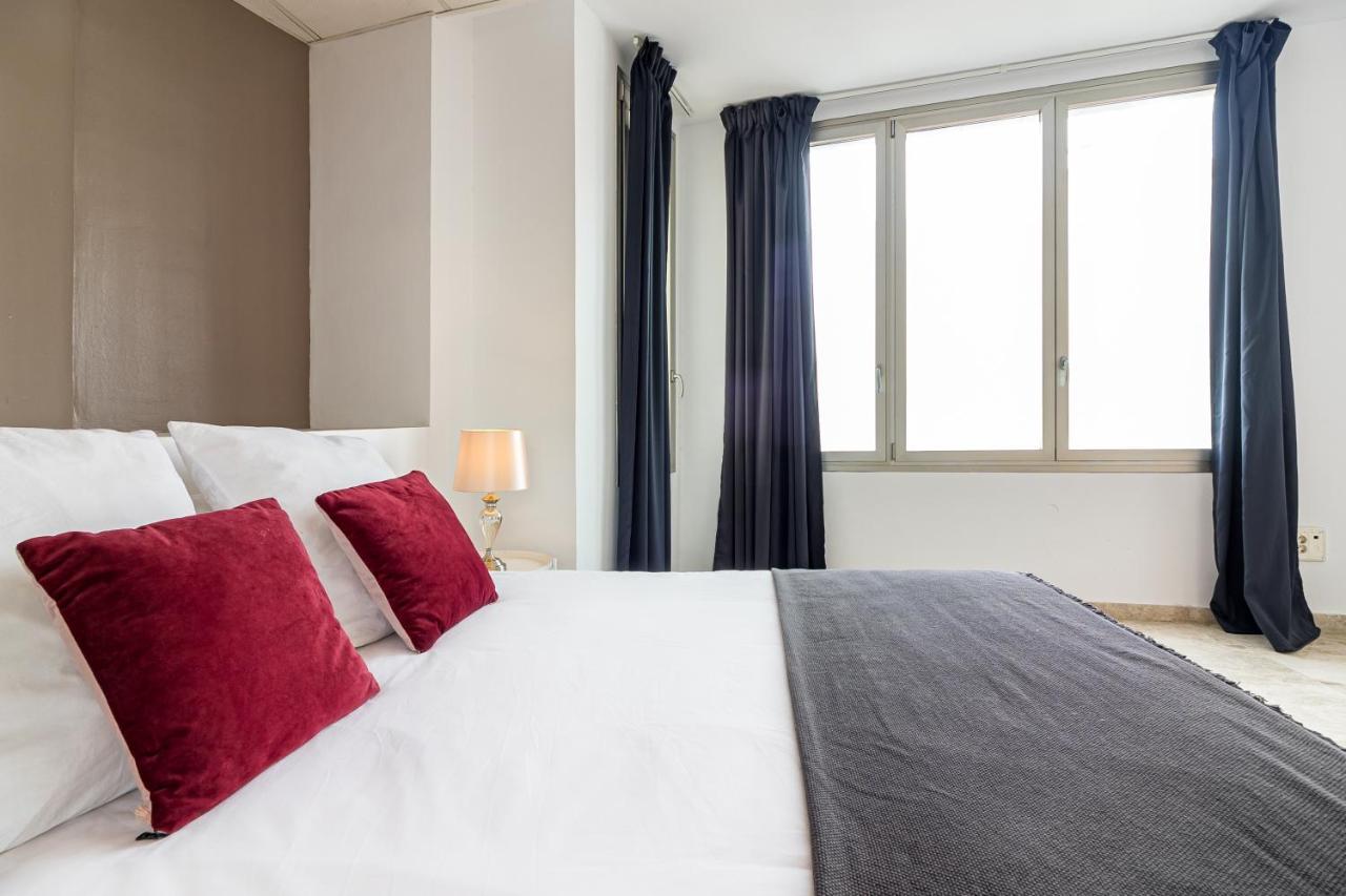 Saenz Suites Gallery By Bossh! Apartments Málaga Kültér fotó