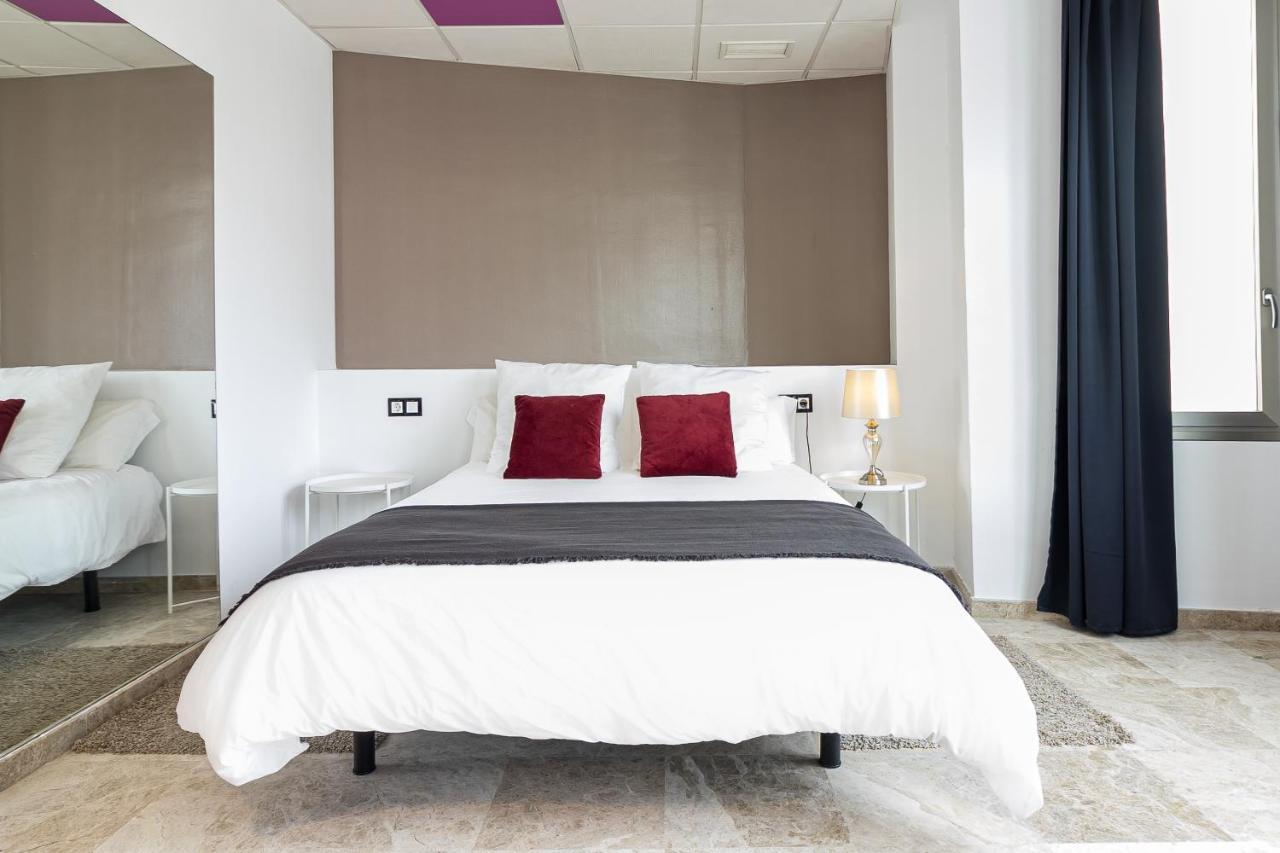 Saenz Suites Gallery By Bossh! Apartments Málaga Kültér fotó