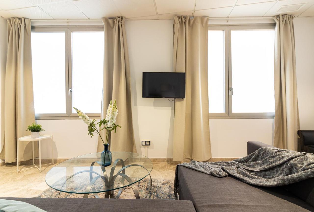 Saenz Suites Gallery By Bossh! Apartments Málaga Kültér fotó