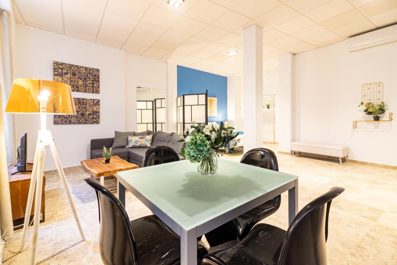 Saenz Suites Gallery By Bossh! Apartments Málaga Kültér fotó