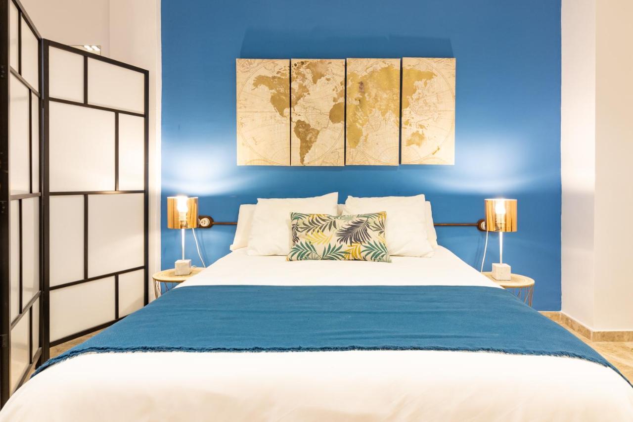 Saenz Suites Gallery By Bossh! Apartments Málaga Kültér fotó